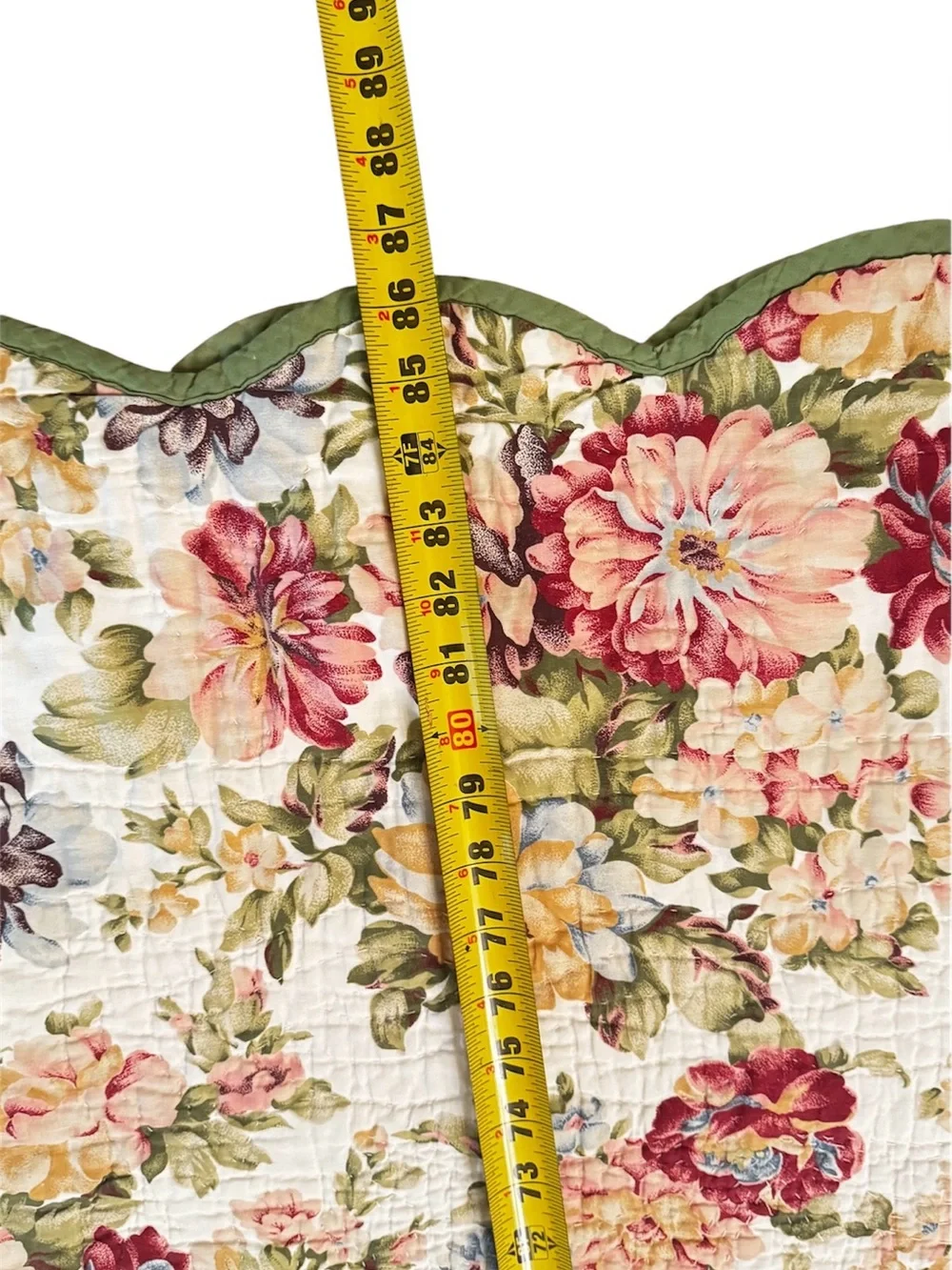 Unbranded charming floral